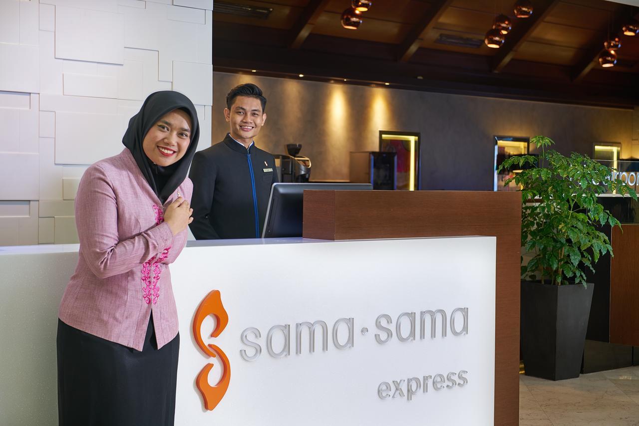 Sama Sama Express KLIA (Airside Transit Hotel) Sepang Bagian luar foto